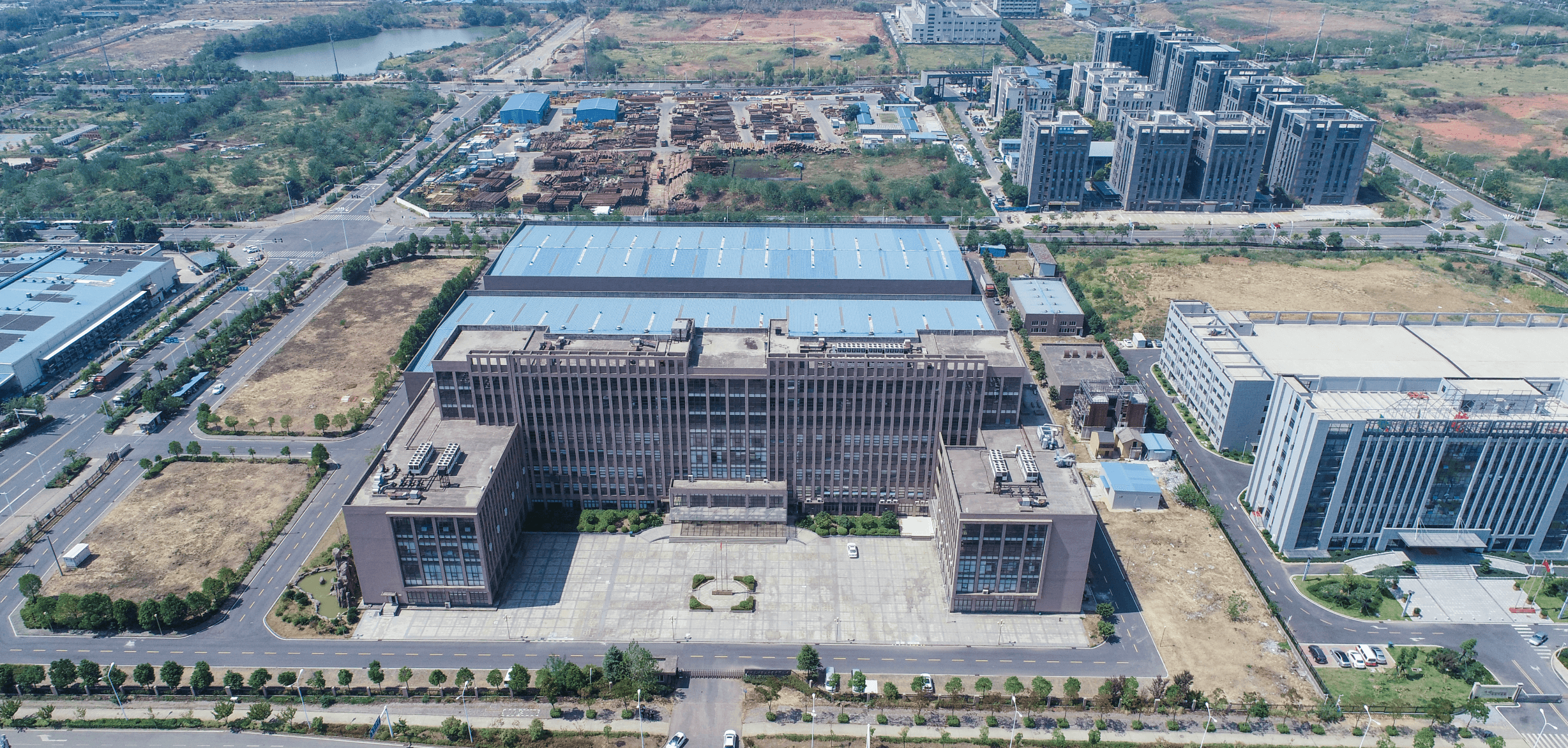 長江融達(dá).png 長江融達(dá).png